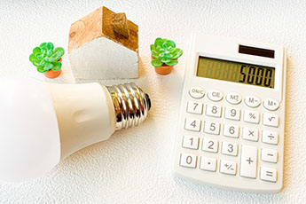 太陽光発電で電気代はどのくらい減らせる?電気代ゼロを目指すコツも解説