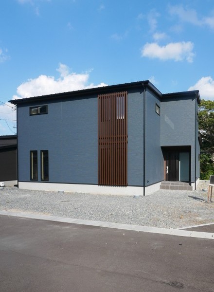 開放感あふれる空間で、家族が自然とつながる暮らし